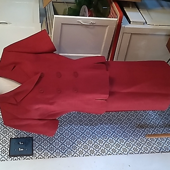 Le Suit red skirt top set 14P - Picture 1 of 3
